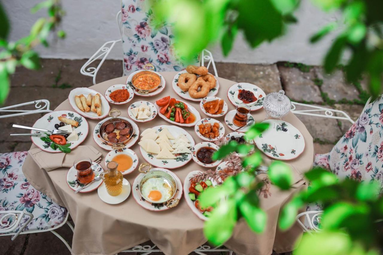 Baris Otel Cunda Ayvalı Eksteriør billede
